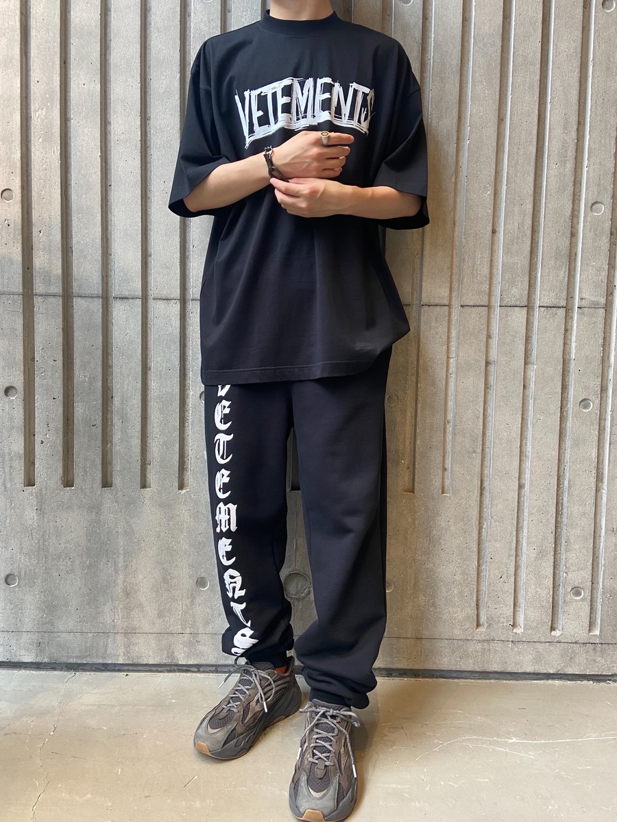 エレファンツ ヴェトモン(VETEMENTS) 男性