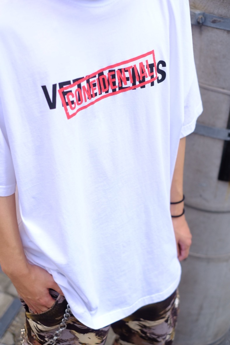 エレファンツ ヴェトモン(VETEMENTS) 男性