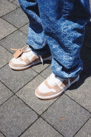 エレファンツ オフ-ホワイト (OFF-WHITE) 男性