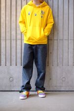 【Off-White】elephants 2