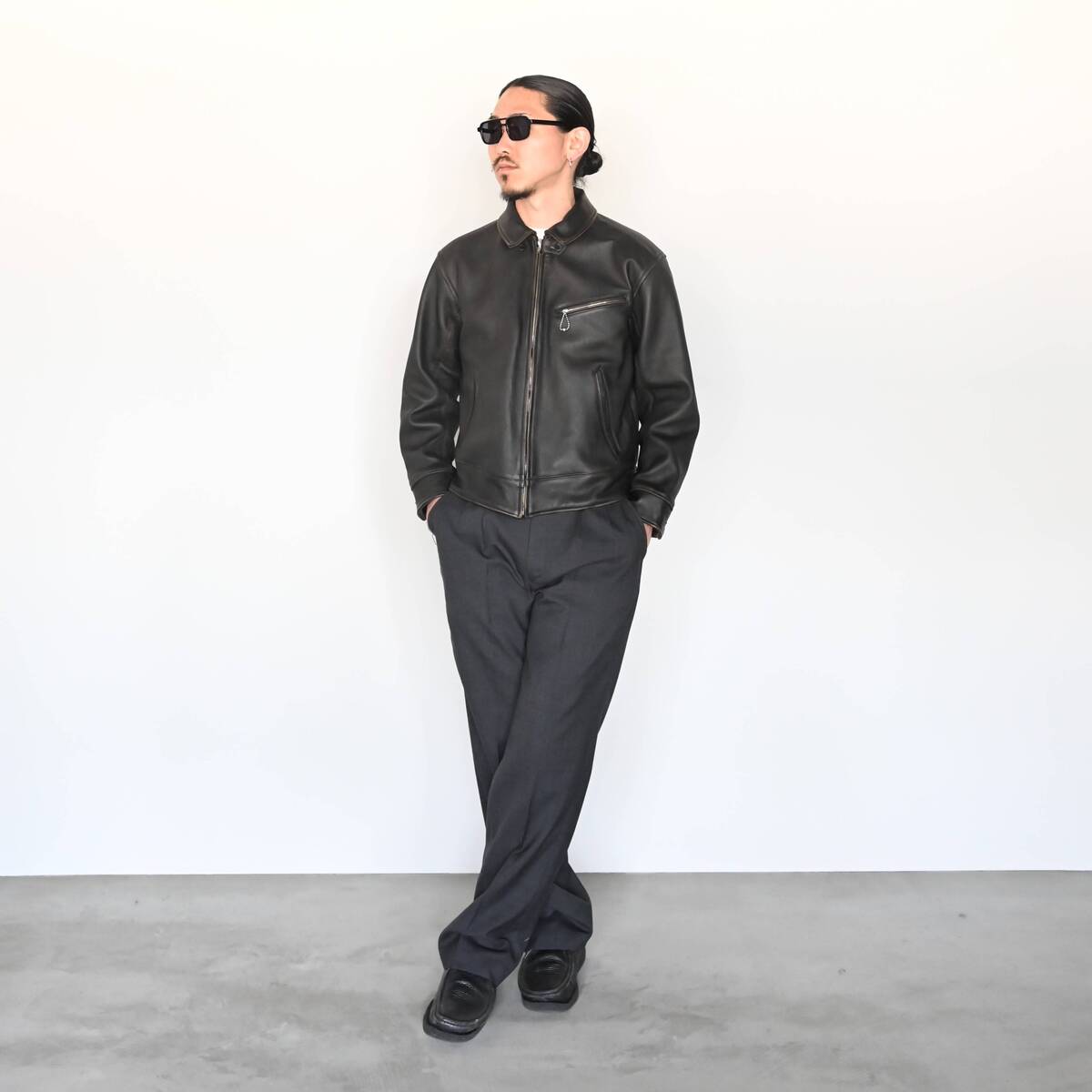 OLD JOE(オールドジョー) PATINA DEERSKIN HERCULES JACKETスタイル 1