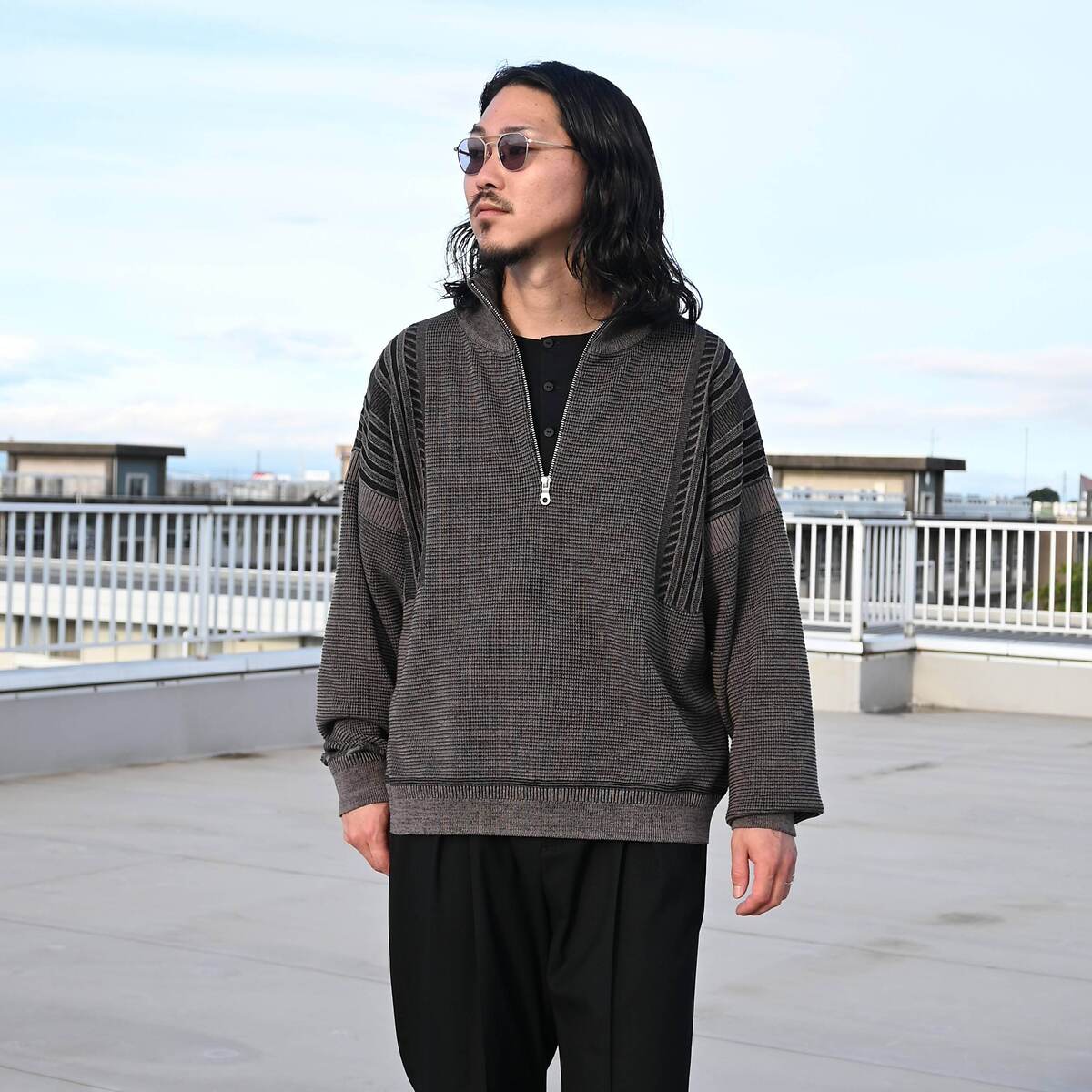 YASHIKI(ヤシキ)着回し抜群ハーフジップニット、普通に良いスラックスstyle2 5