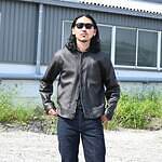 OLD JOE(オールドジョー)PATINA DEERSKIN COSSAK JACKETスタイル 2