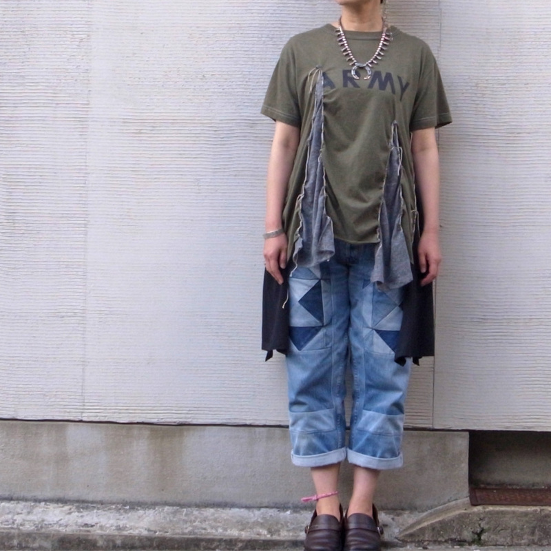 Working ClassHeroes Remake Flare ARMY T-shirt