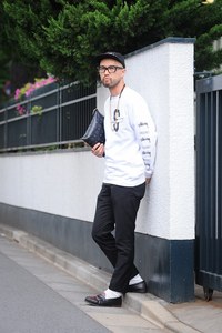 ミヤチ トシユキさん - シスレー(SISLEY)、ジー・エイチ・バス(G.H. Bass & Co.)｜原宿ストリートスナップ - 写真1