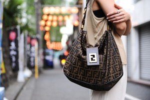 尾崎 紗代子さん - ザラ(ZARA)、フェンディ(FENDI)｜渋谷ストリートスナップ - 写真6