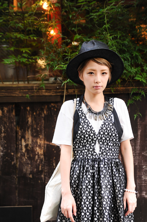 井 亜理沙さん - アリスマッコール(ALICE McCALL)、マウジー(MOUSSY)｜原宿ストリートスナップ3