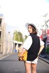 オ ハヌルさん - トリー バーチ(TORY BURCH)、マーク BY マーク ジェイコブス(MARC BY MARC JACOBS)｜青山・表参道ストリートスナップ3