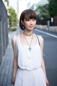 藤井 香那さん - ローズ バッド(ROSE BUD)、ヴァンズ(Vans)｜原宿ストリートスナップ - 写真2