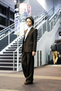 小椋 麻美さん - ケイスリーアンドコー(k3&co.)｜渋谷ストリートスナップ - 写真1