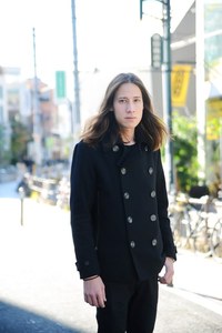 渡壁 顕上さん - ミルクボーイ(MILKBOY)｜渋谷ストリートスナップ - 写真3