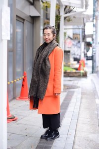 小原 早織さん - ケイト・スペード ニューヨーク(kate spade new york)、ドクターマーチン(Dr. Martens)｜原宿ストリートスナップ - 写真1