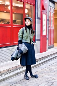 ナツミさん - アンダーカバー(UNDERCOVER)、カール ラガーフェルド(Karl Lagerfeld)｜原宿ストリートスナップ - 写真1