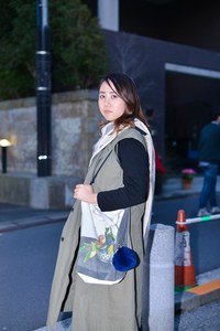 杉本 美帆さん - トーガ(TOGA)、古着(ユーズド)(USED)｜青山・表参道ストリートスナップ - 写真2