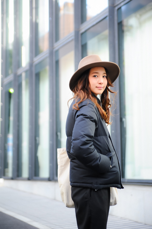 黒松 かれんさん - カーハート(CARHARTT)、J.クルー(J.Crew)｜原宿ストリートスナップ - 写真2