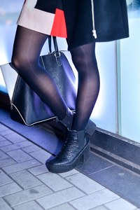 瀬戸 ひとみさん - アリス アンド オリビア(alice + olivia)、トップショップ(TOPSHOP)｜原宿ストリートスナップ - 写真4