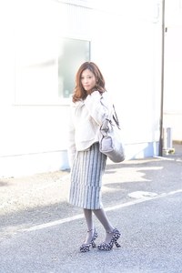 松尾 萌さん - エモダ(EMODA)、スナイデル(SNIDEL)｜原宿ストリートスナップ - 写真1