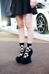 中川 友里さん - レッド ヴァレンティノ(REDValentino)、ジェフリーキャンベル(Jeffrey Campbell)｜渋谷ストリートスナップ4