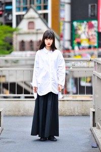 稗田 ありささん - オープニングセレモニー(OPENING CEREMONY)、コンバース(CONVERSE)｜渋谷ストリートスナップ - 写真1