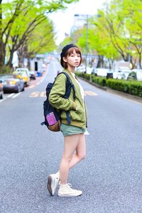 牧山 ジュンナさん - マウジー(MOUSSY)、ニコアンド(niko and ...)｜原宿ストリートスナップ - 写真1