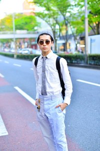 川島 拓海さん - トム ブラウン(THOM BROWNE)、マルニ(MARNI)｜原宿ストリートスナップ - 写真2