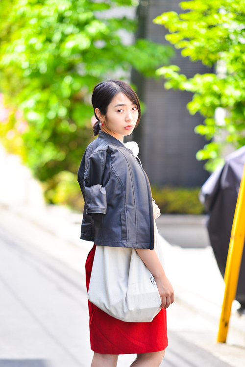 小林 加奈子さん - 古着(ユーズド)(USED)、ヴァンズ(VANS)｜青山・表参道ストリートスナップ - 写真3