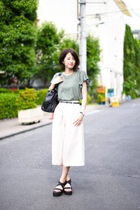 立澤 香奈さん - スライ(SLY)、リリー ブラウン(LILY BROWN)｜原宿ストリートスナップ - 写真1