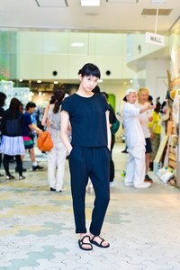 ナオコさん - ザラ(ZARA)、モンベル(mont-bell)｜原宿ストリートスナップ - 写真1