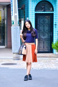 花井 悠希さん - 古着(ユーズド)(USED)、コンバース(CONVERSE)｜原宿ストリートスナップ - 写真1