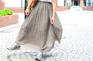 内山 裕美さん - 無印良品(MUJI)、スティーブン アラン(Steven Alan)｜青山・表参道ストリートスナップ - 写真4