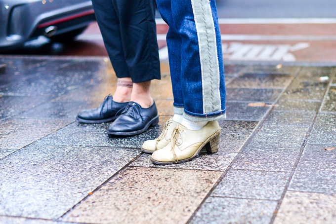 イソヒサ / 辻 凪彩さん - コム デ ギャルソン(COMME des GARÇONS)、トリッカーズ(Tricker's)｜原宿ストリートスナップ - 写真5
