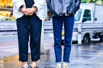 イソヒサ / 辻 凪彩さん - コム デ ギャルソン(COMME des GARÇONS)、トリッカーズ(Tricker's)｜原宿ストリートスナップ4