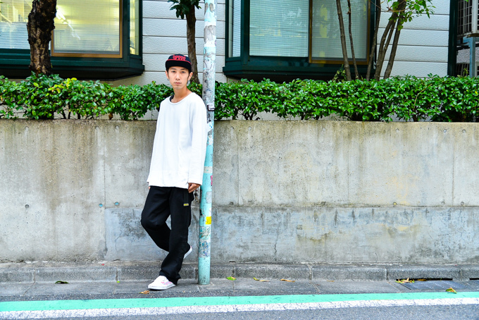 加藤 聖也さん - ネオンサイン(NEON SIGN)、ディッキーズ(Dickies)｜原宿ストリートスナップ8
