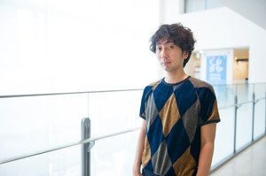 鎌田さん - ネサーンス(NAISSANCE)、コンバース(CONVERSE)｜阪急梅田ストリートスナップ - 写真2