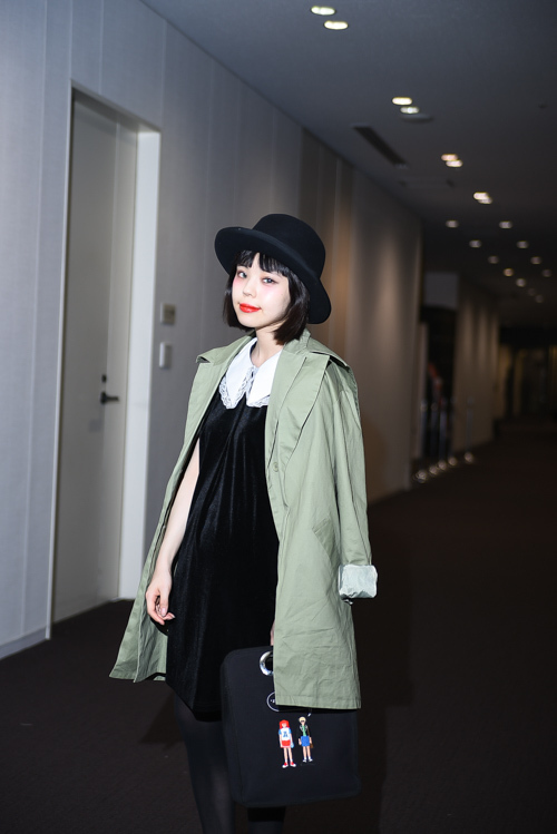 瀬戸 あゆみさん - エイミー インザ バッティー ガール(Aymmy in the batty girls)、ユニフ(UNIF)｜渋谷ストリートスナップ - 写真2