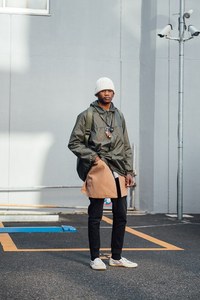 ダイ パーカーさん - バナナ・リパブリック(BANANA REPUBLIC)｜原宿ストリートスナップ - 写真1