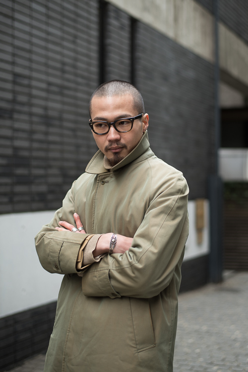 阿部 渉さん - アクアスキュータム(Aquascutum)、インバーアラン(INVERALLAN)｜原宿ストリートスナップ - 写真3