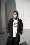 リナコさん - モンキ(MONKI)、アシックス(ASICS)｜青山・表参道ストリートスナップ3