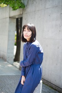 桃井 和音さん - ニューバランス(New Balance)、メイ(MEI)｜青山・表参道ストリートスナップ - 写真2