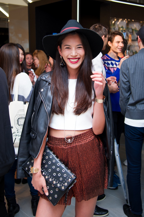 真利奈さん｜新宿ストリートスナップ - 写真2