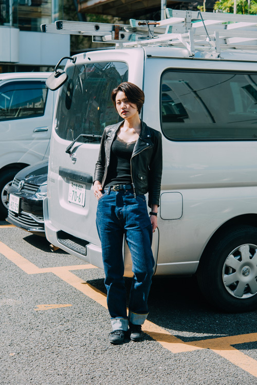 船生 杏奈さん - ビューティー＆ユース ユナイテッドアローズ(BEAUTY&YOUTH UNITED ARROWS)、リーバイス(Levi's)｜原宿ストリートスナップ - 写真2