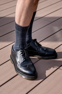 岩井 謙典さん - ファブリック バイ カズイ(PHABLIC×KAZUI)、ドクターマーチン(Dr. Martens)｜青山・表参道ストリートスナップ - 写真6