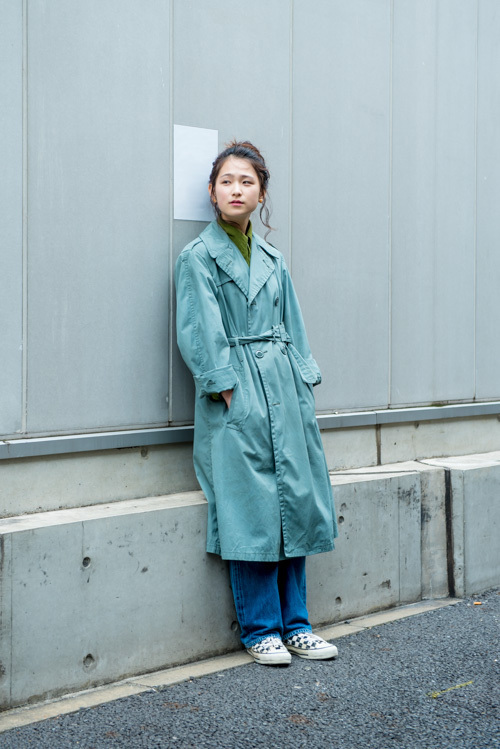山崎 小夏さん - 古着(ユーズド)(USED)、コンバース(CONVERSE)｜原宿ストリートスナップ2