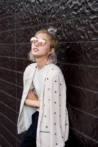 飯島 望未さん - ハーリン(Harlyn)、クラネ(CLANE)｜原宿ストリートスナップ - 写真1