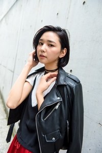 あおいさん - ザラ(ZARA)、アディダス(adidas)｜青山・表参道ストリートスナップ - 写真1