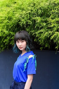 則武 ハルコさん - ファセッタズム(FACETASM)、ジャックムス(JACQUEMUS)｜渋谷ストリートスナップ - 写真1