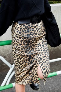 中尾 実香さん - イクミ(IKUMI)、モスキーノ(MOSCHINO)｜原宿ストリートスナップ - 写真4