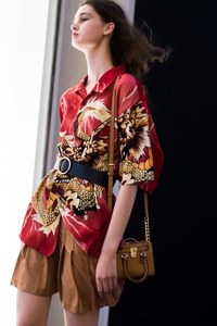 ニカさん - ヴィンテージ(vintage)、マンゴ(MANGO)｜原宿ストリートスナップ - 写真1