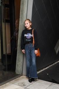 美波さん - 古着(ユーズド)(USED)、スライ(SLY)｜原宿ストリートスナップ - 写真1