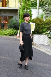 水口 百合香さん - クラネ(CLANE)、ダニエル・ウェリントン(Daniel Wellington)｜青山・表参道ストリートスナップ - 写真1